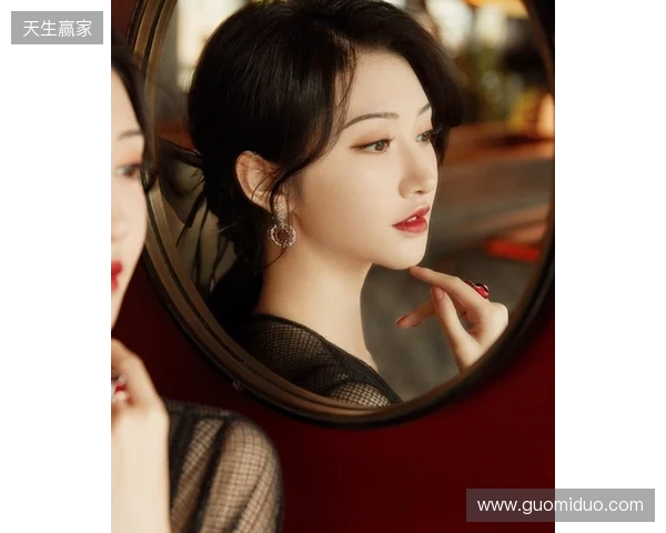 休闲时光😇卡扎伊什维利晒与家人出游照片,目前仍未和泰山续约